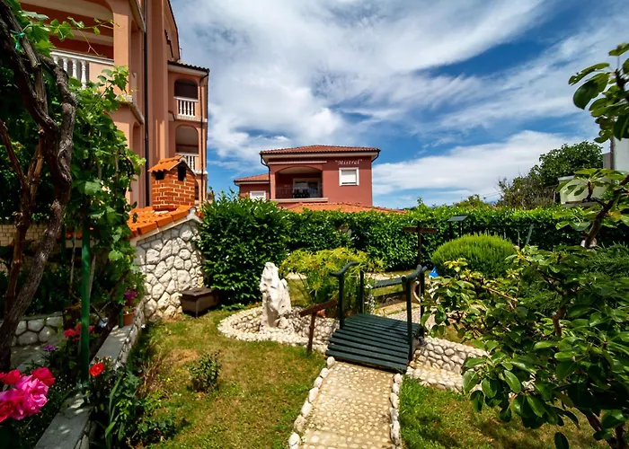 Mistral-3 By Interhome *