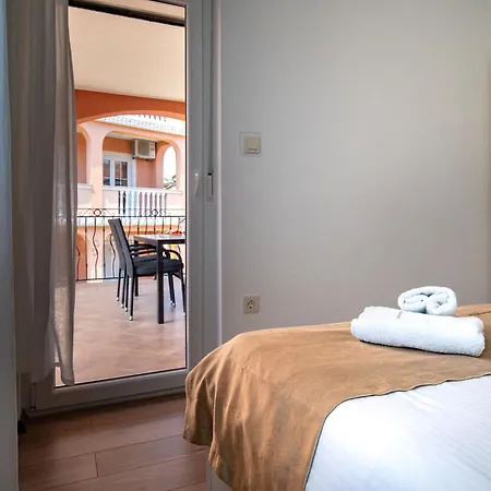 Mistral-3 By Interhome * Lopar