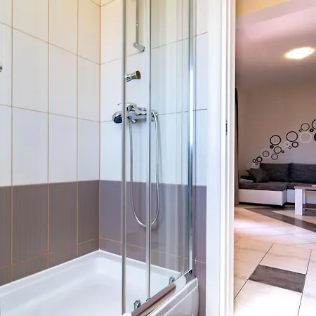 Appartement Mistral-3 By Interhome Lopar