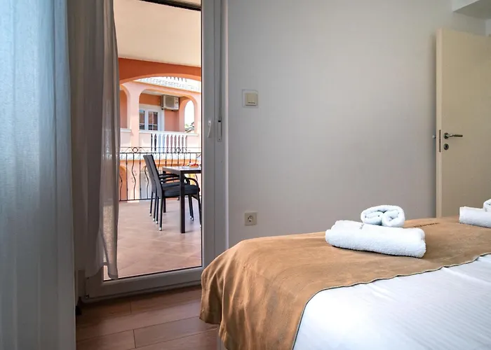 Mistral-3 By Interhome * Lopar