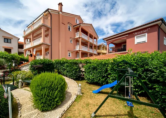 Mistral-3 By Interhome *